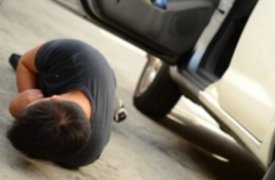 Ефремовец выпал из автомобиля, но полицейским заявил, что его избили
