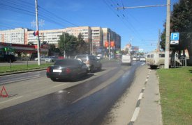 В Туле на ул. Ложевой «Приора» протаранила «Шевроле Ниву»