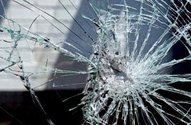 В Плавском районе Лада-Приора врезалась в дерево