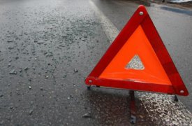 В Новомосковске «Дэу» протаранил автомобиль с ребенком