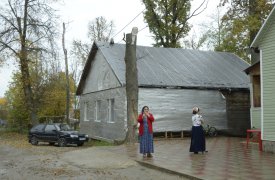 Когда-то в Яснополянском лесу гулял Лев Толстой, а теперь живут цыгане