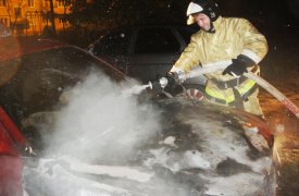 В Алексине ранним утром полыхала «Киа-Шума»