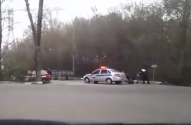 В Новомосковске пьяный водитель сломал полицейскому нос и сорвал погоны