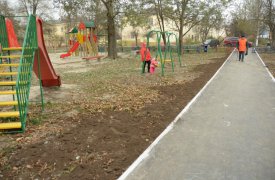 В Туле на ул. Седова, 12 состоялась приемка благоустроенного двора