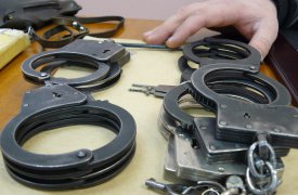 Задержанные по подозрению в убийстве двух пенсионеров и поджоге дома причастны ещё к ряду убийств и грабежей