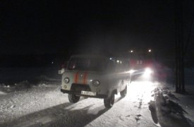 В Донском 17 пожарных тушили горящие опилки