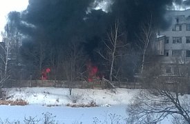 В Тульской области горит спиртзавод