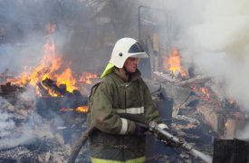 В результате пожара в Веневском районе от жилого дома остались одни угли