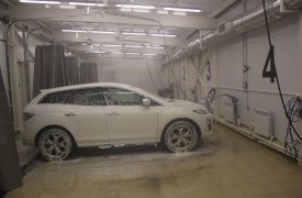 Владелец «Мазды» взыскал с хозяина автомойки почти 1,5 миллиона рублей