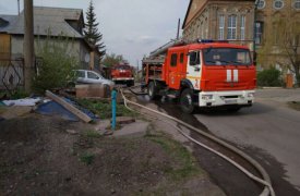 В Туле на ул. Герцена сгорел сарай