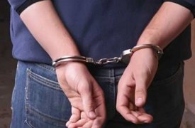 Житель Тульской области украл из магазина дождевик и кружку