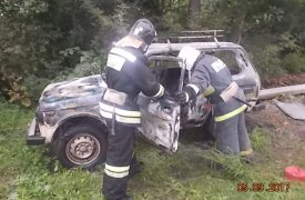 Ранним утром в Киреевске сгорела «Нива»