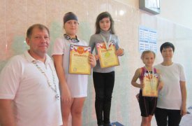 В Тульской области в соревнованиях по плаванию участвовали 78 детей
