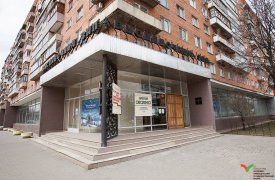 От лепки до росписи под ультрафиолетом: мастер-классы в Выставочном зале