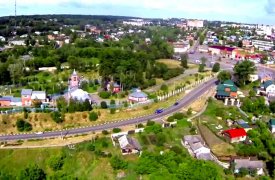В Ефремове благоустроили набережную на берегу реки Красивая меча
