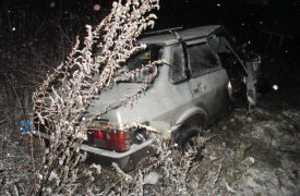 На тульской трассе женщина протаранила «Камаз» на «девятке»