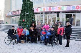 Алексей Дюмин подарил ефремовским детям-инвалидам представление в Тульском цирке