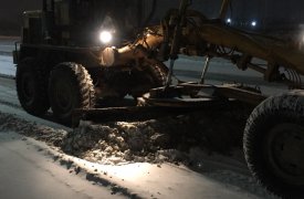 В связи с погодными условиями улицы Тулы активно убирает спецтехника