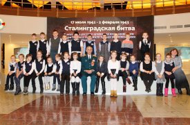 Юные туляки приняли участие в мероприятии, посвященном 75-летию победы в Сталинградской битве