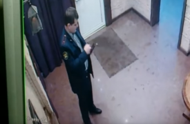 В Новомосковске избили сотрудника УФСИН за попытку залезть девушке под юбку
