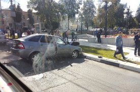 В жуткой аварии на проспекте Ленина пострадали четверо, один из них - ребенок