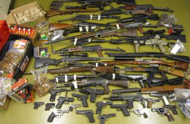 В Тульской области инспектора ДПС и его брата «посадили» за незаконный оборот огнестрельного оружия