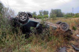 Под Тулой «Митцубиси» улетел в кювет и перевернулся кверху колёсами