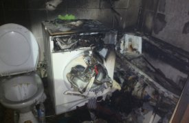 Пожар в квартире в Новомосковске тушили 7 человек