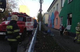 В Туле на 9 мая человека спасли из горящей квартиры