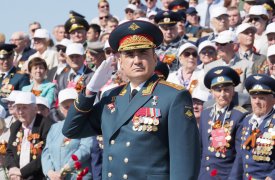 Алексей Дюмин поздравил военнослужащих и ветеранов ракетных войск и артиллерии