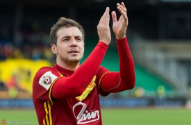 Выступление за «Арсенал» помогло Артему Дзюбе стать лучшим футболистом года