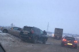 На трассе перед под Тулой произошло тройное ДТП