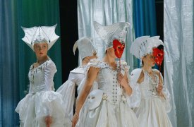 Стиль во всем — в театре и моде