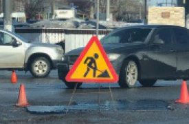 По заявкам туляков в городе продолжается ремонт дорог