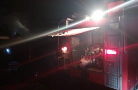 Горящую постройку в Киреевском районе тушили 11 пожарных