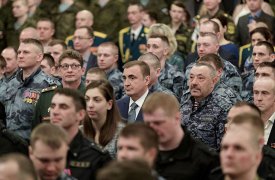 Алексей Дюмин принял участие в торжественном мероприятии, посвященном 26-й годовщине образования ОМОН и СОБР Росгвардии Тульской области