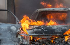 В Тульской области предполагаемых поджигателей автомобилей заснял видеорегистратор