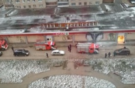 В Туле на улице Кауля полыхал супермаркет