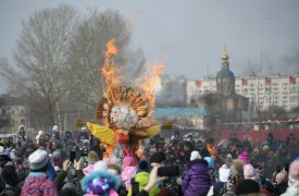 Туляки отпраздновали Масленицу на Казанской набережной
