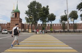 Возле Тульского кремля демонтировали путающий туристов указатель