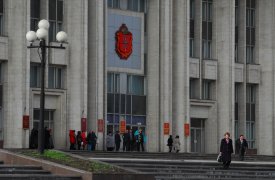 При входе в тульский 