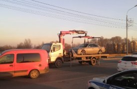 В Туле сотрудники ГИБДД остановили незарегистрированный автомобиль без страховки