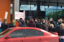 В Туле возле крупного торгово-развлекательного центра прошел пикет местных предпринимателей
