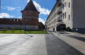 В Туле с Казанской набережной убрали онлайн-дверь