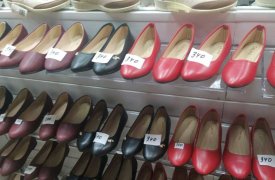 В Туле из продажи изъяли сомнительную обувь