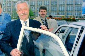 В Тулу на вертолете прилетел известный телеведущий Леонид Якубович