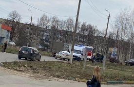 В Новомосковске мальчика сбила машина: страшный момент ДТП попал на видео