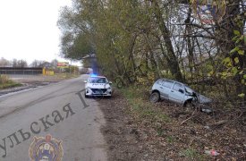 Врезался в дерево: ДТП в Богородицке Тульской области