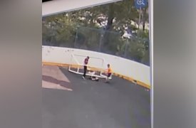 В Ефремове 9-летний мальчик уронил на себя футбольные ворота и умер в больнице