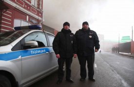 Тульские полицейские получили награды за спасение людей из пожара в военном госпитале